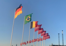 رفع أعلام المنتخبات المتأهلة إلى مونديال قطر