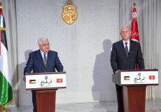 الرئيس محمود عباس وقيس سعيد