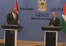 محمد اشتية وبشر الخصاونة خلال مؤتمر صحفي مشترك