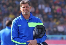 أحمد دحام مدرب ولاعب الكرة العراقي