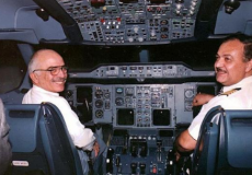 وفاة الطيار جهاد سليمان ارشيد الخاص لزعيمين عربيين