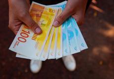 بدء تطبيق رفع الحد الأدنى للأجور من راتب يناير 2022