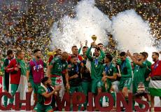 تتويج منتخب الجزائر يتصدر عناوين الصحف الفلسطينية
