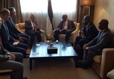 اللواء يوسف الحلو يجتمع بمدير الشرطة بجزر القمر 