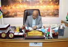 دكتور احمد ابو هولي