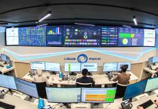 طواقم شركة الاتصالات الفلسطينية