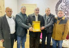 قيادة التيار الإصلاحي برفح تزور القيادي بحماس غازي حمد