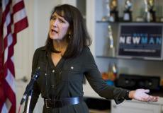 عضو الكونغرس الأميركي ماري نيومان