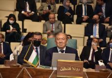 وزير الاقتصاد الوطني خالد العسيلي