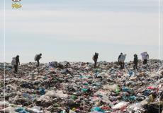 photo_2022-02-02_1بلدية غزة: اضطراب العمل في مكب النفايات بسبب انتشار النباشين8-57-27.jpg