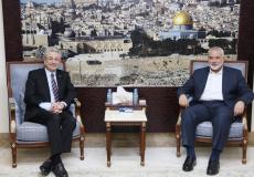 اسماعيل هنية ومصطفى البرغوثي