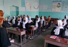 الطالبات مكثن في المدرسة لساعات