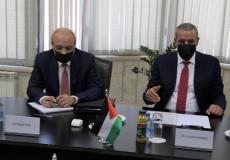 وزير الشؤون المدنية حسين الشيخ ورئيس جهاز المخابرات ماجد فرج