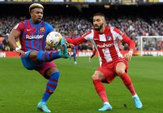 أداما تراوري لاعب برشلونة.