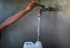 مواطني غزة يعانون من الجفاف بسبب نقص المياه الصالحة للشرب