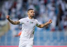 كارلوس جونيور لاعب الشباب السعودي