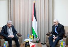 السنوار مع مصطفى البرغوثي