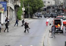 مواجهات بين الشبان وجنود الاحتلال خلال اقتحام الاحتلال قبر يوسف في المنطقة الشرقية من مدينة نابلس