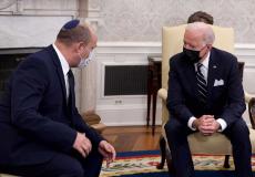 بايدن وبينيت خلال لقائهما في البيت الأبيض - أرشيف