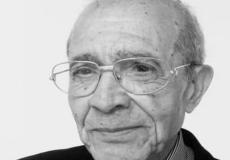 وفاة أحمد خالد وزير الثقافة السابق في تونس