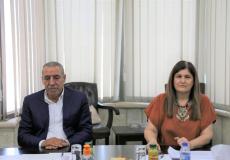 الشيخ خلال لقائه ممثل النرويج