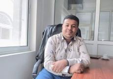 ساري الأغبري القارئ والمنشد اليمني