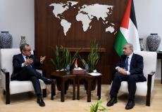 لقاء رئيس الوزراء الفلسطيني بالمدير العالمي للتعليم في البنك الدولي