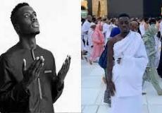 لاعب باريس سان جيرمان ادريسا جاي.