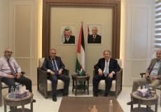 وزير الاقتصاد الوطني خالد العسيلي، وسفير دولة فلسطين لدى جمهورية صربيا محمد نبهان