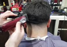 حلق الشعر في العشر الأوائل من ذي الحجة 1443