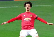 لاعب مانشستر يونايتد زيدان إقبال