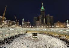 حجاج بيت الله الحرام يطوفون حول الكعبة قبيل بدء موسم الحج 2022
