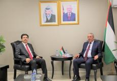 حسين الشيخ يناقش مع السفير التونسي آخر المستجدات السياسية في فلسطين