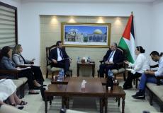 لقاء مستشار الرئيس مع دبلوماسيين أوروبيين