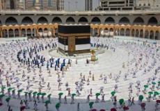 حجاج يؤدون مناسك الحج