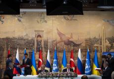 روسيا وأوكرانيا توقعان اتفاقا بشان استئناف تصدير الحبوب