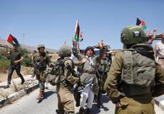 قوات الاحتلال تعتدي على مسن فلسطيني - ارشيف