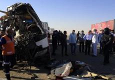 حادث اصطدام حافلة نقل جماعي بسيارة نقل مقطورة في مصر