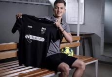 اللاعب بلال عباس