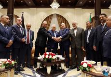 اجتماع الرئيس عباس وهنية في الجزائر