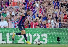 روبرت ليفاندوفسكي لاعب برشلونة هداف الدوري الاسباني 2022-2023