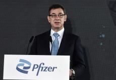 الرئيس التنفيذي لشركة فايزر الأمريكية ألبرت بورلا