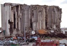 انهيار جزء من صوامع القمح في مرفأ بيروت