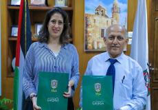 بلدية غزة توقع مذكرة تفاهم لإنشاء مركز ثقافي في حي الزيتون