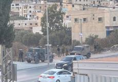 من مكان عملية الدهس قرب حوارة جنوب نابلس