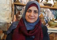 الأسيرة منى قعدان