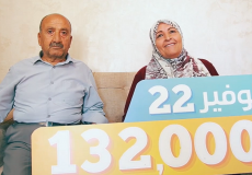 البنك الإسلامي الفلسطيني يُسلم جائرته النقدية السادسة بقيمة 132 ألف شيكل