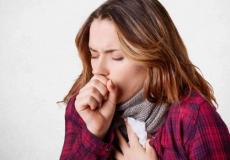 8 علاجات منزلية سريعة لعلاج الكحة الشديدة