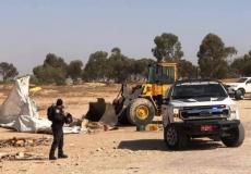الاحتلال يهدم خيام قرية فلسطينية للمرة 208
