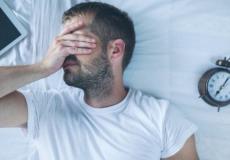 دراسة: طريقة النوم قد تكون أقوى مؤشر على وقت الوفاة